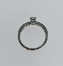 Cargar imagen en el visor de la galería, ANILLO ORO BLANCO 1ª LEY 18 KTES Y DIAMANTES 144453BS