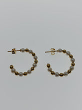 Cargar imagen en el visor de la galería, PENDIENTES ORO 1ª LEY 18 KTES 5610314A