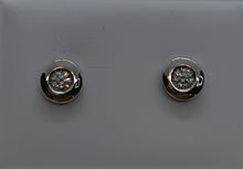 Cargar imagen en el visor de la galería, PENDIENTES ORO BLANCO 1ª LEY 18 KTES Y DIAMANTES 428122/6WBA